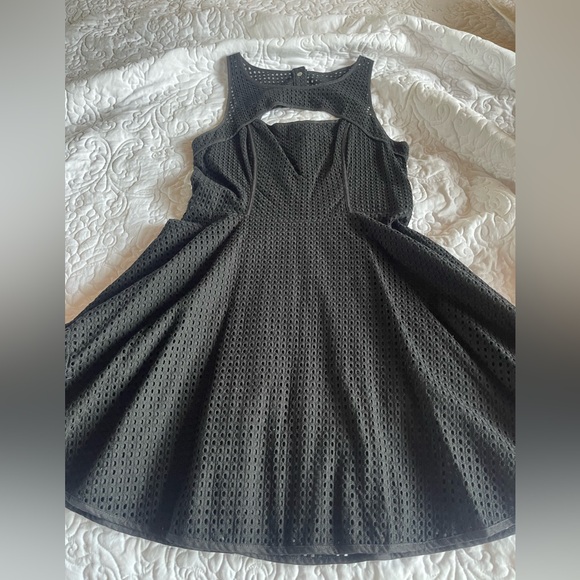 GUESS Black Dress 8 - Picture 1 of 12